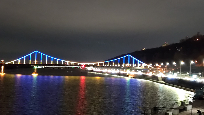 В Киеве хотят построить еще два моста через Днепр